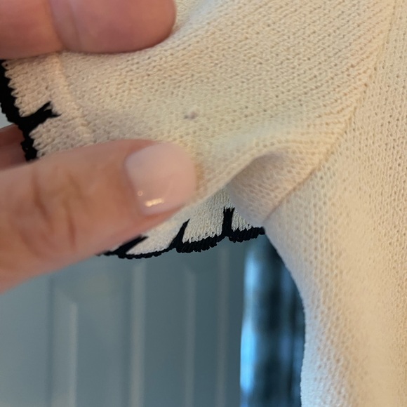 Sz XL Cream and Black St. John knit - Picture 3 of 3
